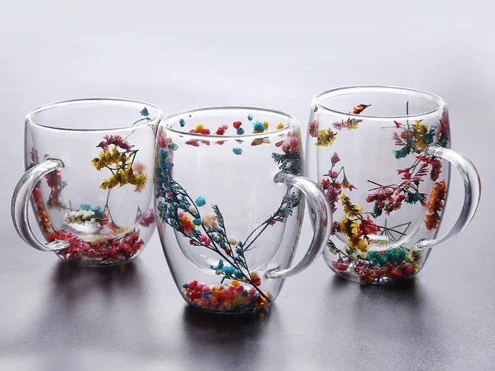 春の食卓スタイル - 自然の美しさや鮮やかな色彩をデコレーションしたダブルウォールグラスをご紹介